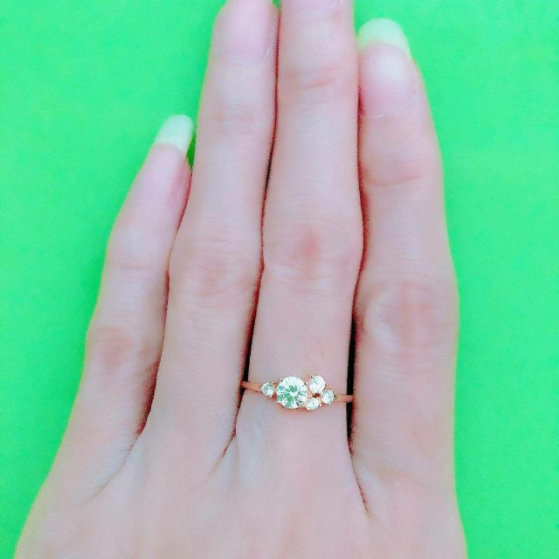 Cincin clustera 5 batu putih kadar 375 UBS