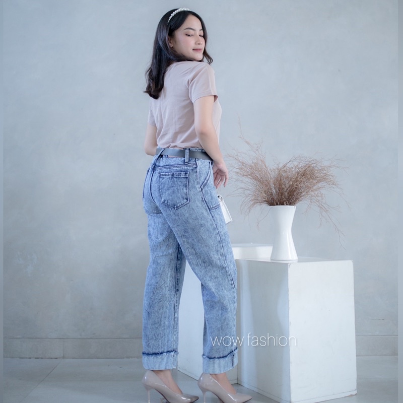 WOW-Lipat Bawah Kulot Jeans Snow Highwaist Wanita Size 27-30