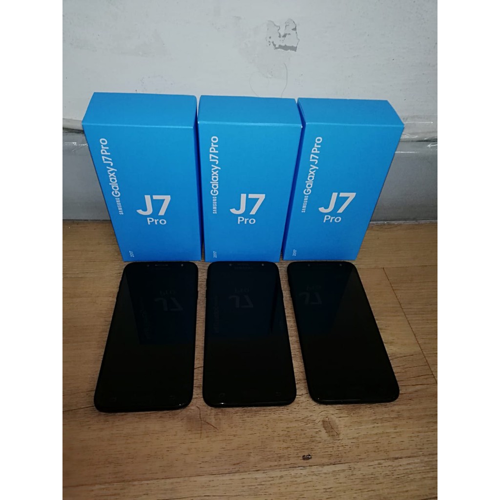 Samsung Galaxy J7 Pro Ram 3-32GB Second Resmi SEIN