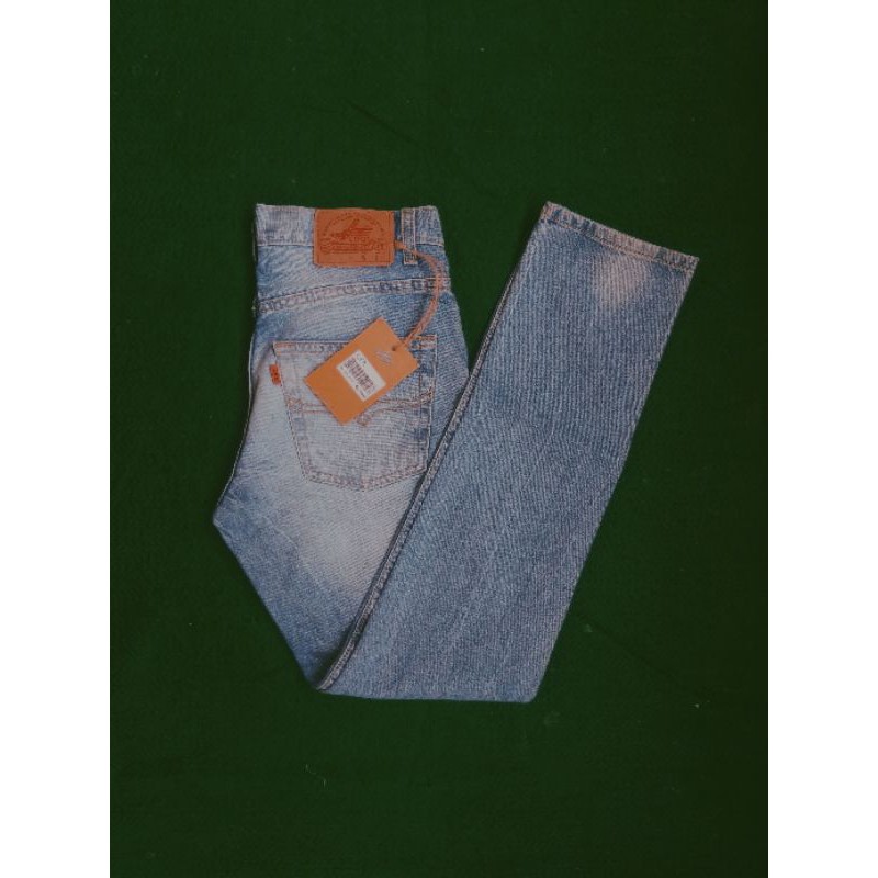 603 LEA ORANGE LABEL LIGHT INDIGO REGULER FIT
