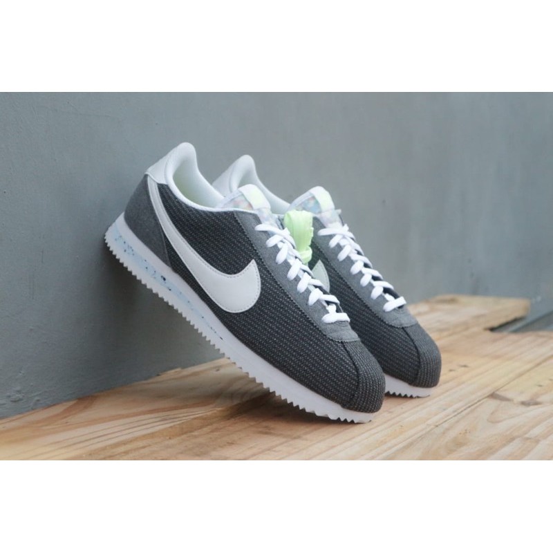 nike cortez basic prm