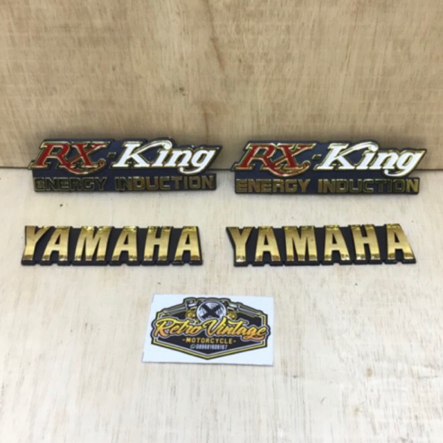 Emblem Tengki RX KING set Emblem Bok aki RX KING merah