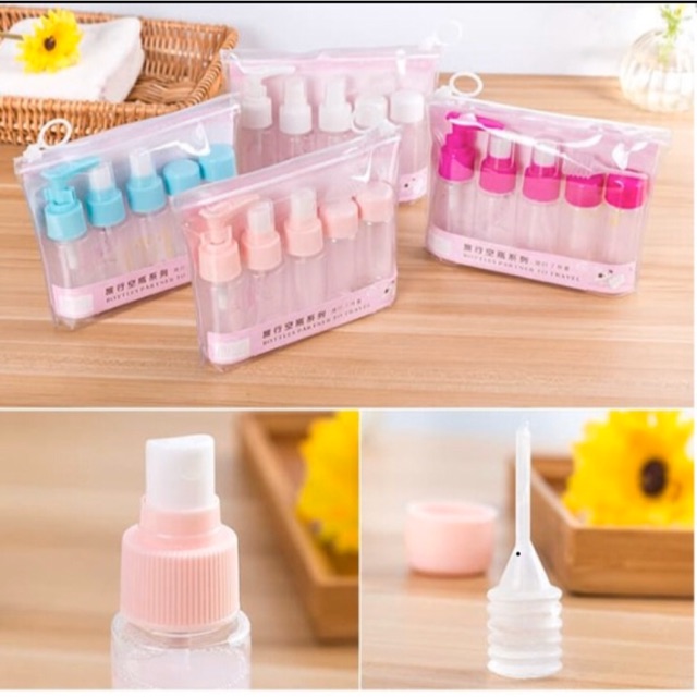 Toiletries travel kit 8 in 1