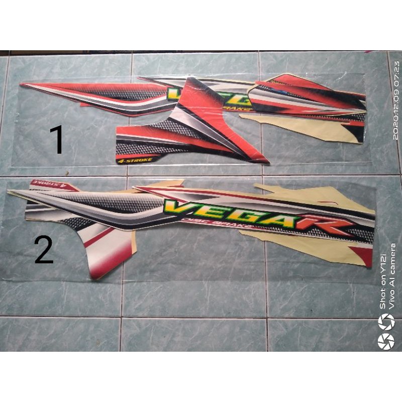 Sticker Striping Vega r 2005