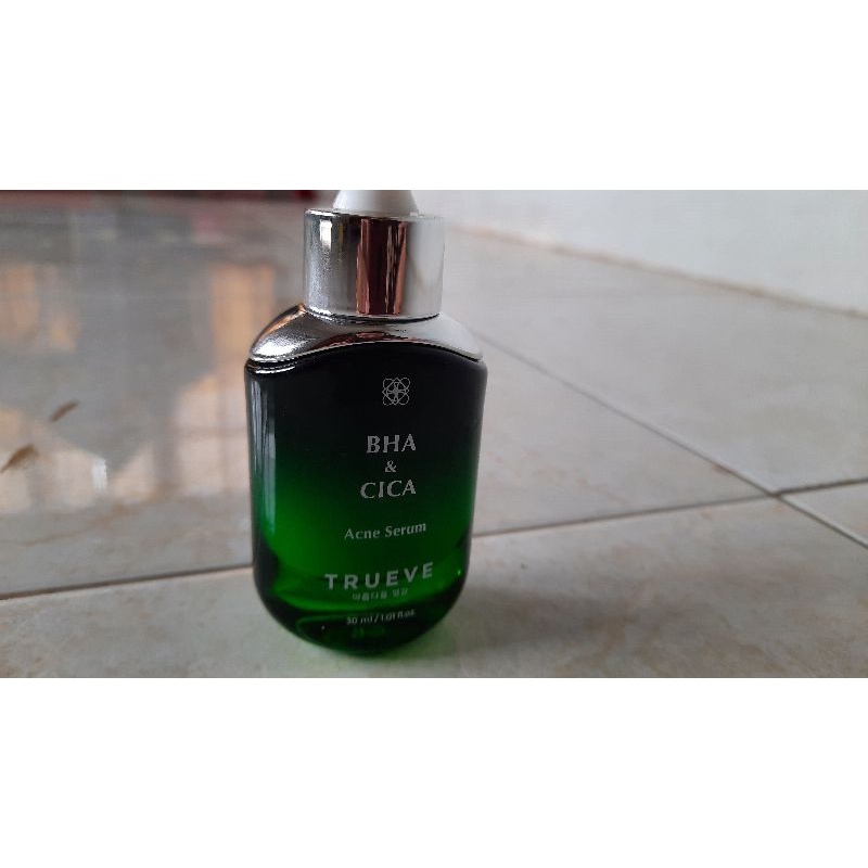 (PRELOVED) TRUEVE BHA & CICA SERUM ACNE SERUM