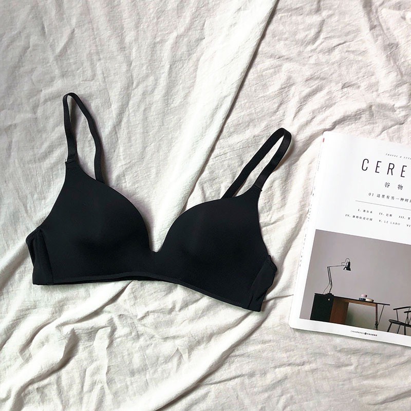 Blackpink Bra Sport Wanita BH Push Up Bra Tanpa Kawat Underwear Seamless 1025-BLACK