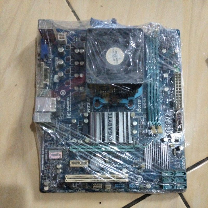 Motherboard Amd soket am3+ processor athlon