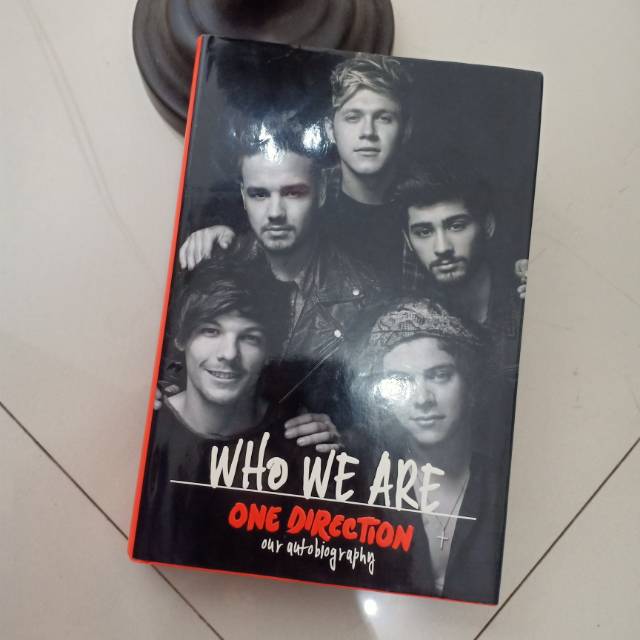One Direction Official Book Who We Are (dapet bonus)