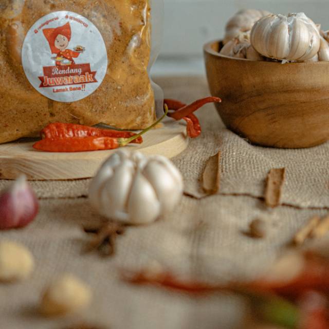 

Rendang Juwaraak Rendang Minang Asli 650 gram
