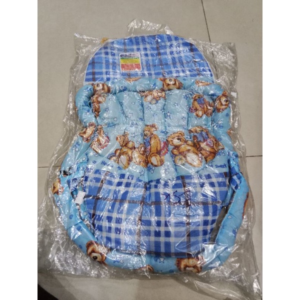 gendongan bayi / gendongan bayi depan / gendongan bayi hipseat / gendongan