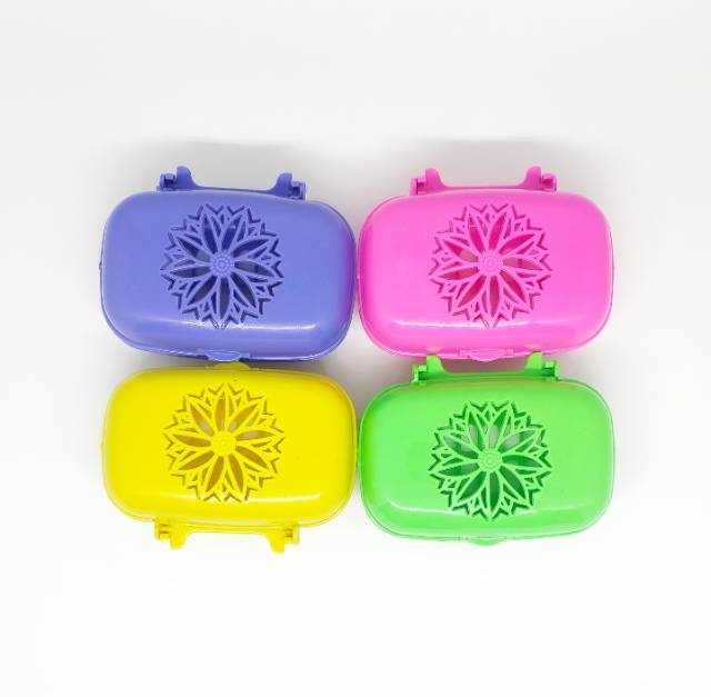 Tempat sabun batangan / kotak sabun alat mandi