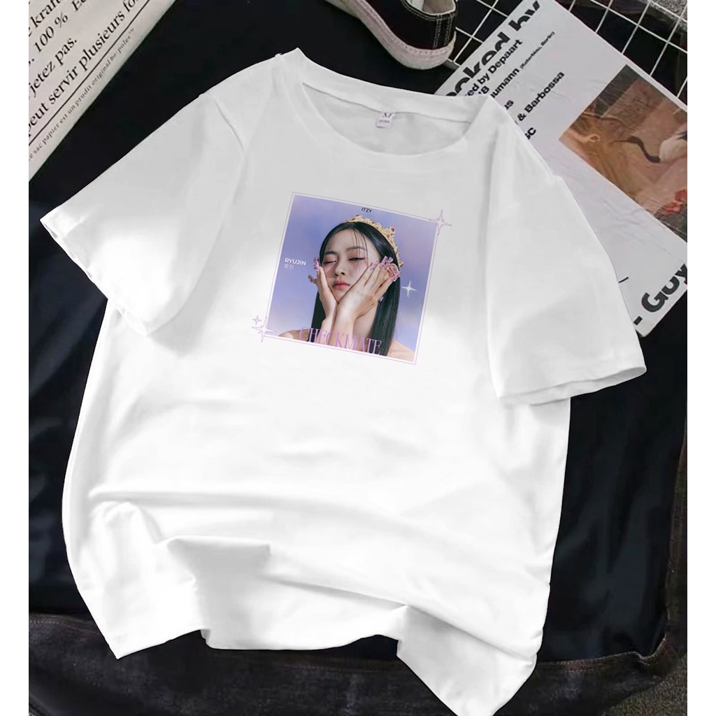 Pretty Savage- Kaos Oversize Itzy Ryujin Checkmate Photo