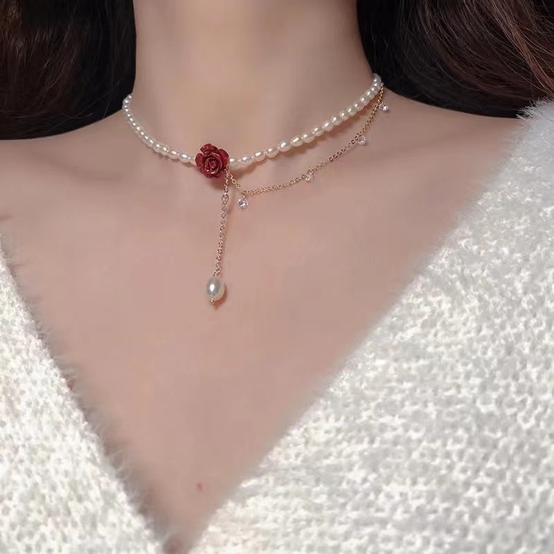 Kalung Rantai Dengan Liontin Bunga Mawar Merah + Mutiara + Berlian Imitasi Untuk Wanita