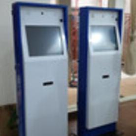 Kiosk Touchscreen 19" Mesin Antrian Dengan Webcam