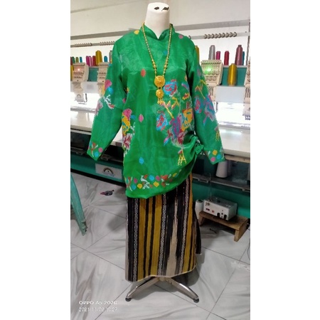 Baju bodo motif lagosi