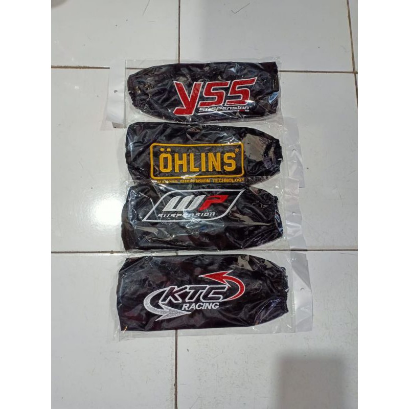 cover shock belakang sarung shockbreaker anti air pelindung shock universal logo bondir