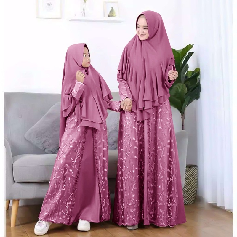 (1 SET PLUS BERGO)SIZE L,XL ANAK UMUR 7-10 THN/CP MOM KID NAURA/COUPLE IBU DAN ANAK/GAMIS BRUKAT