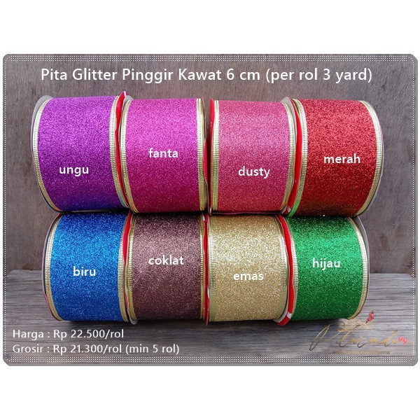

PITA-33 : Pita Natal Glitter Pinggir Kawat 6 cm (per rol 3 yard)