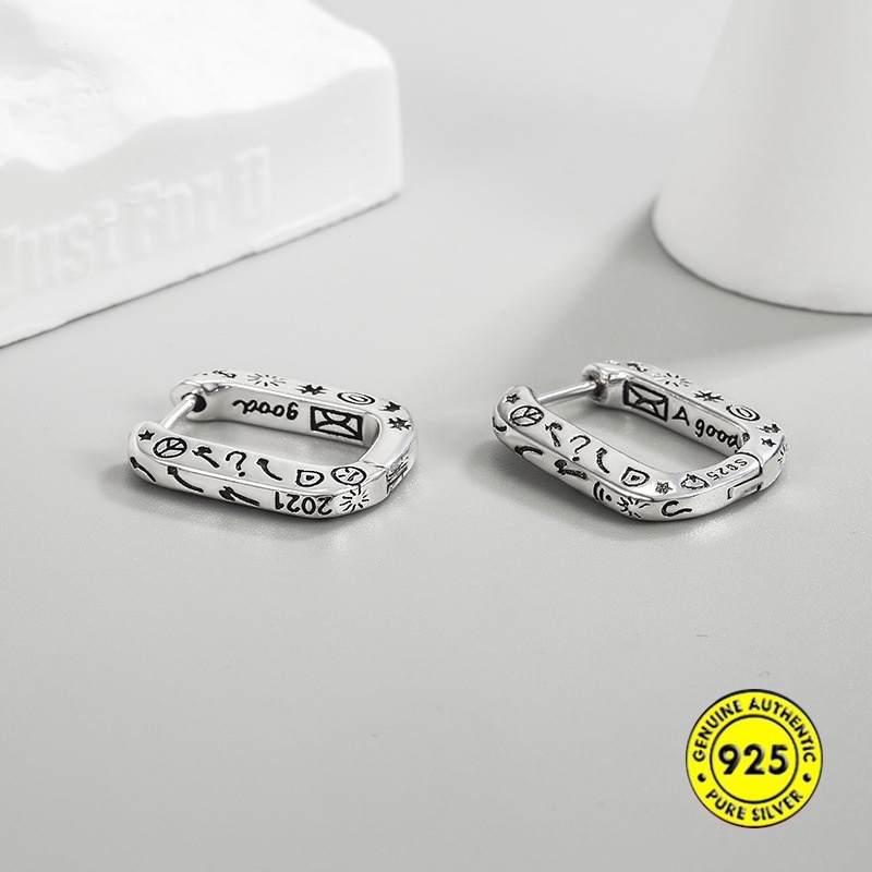 Anting Bentuk Oval Motif Graffiti Bahan Sterling Silver Gaya Hip Hop Untuk Unisex