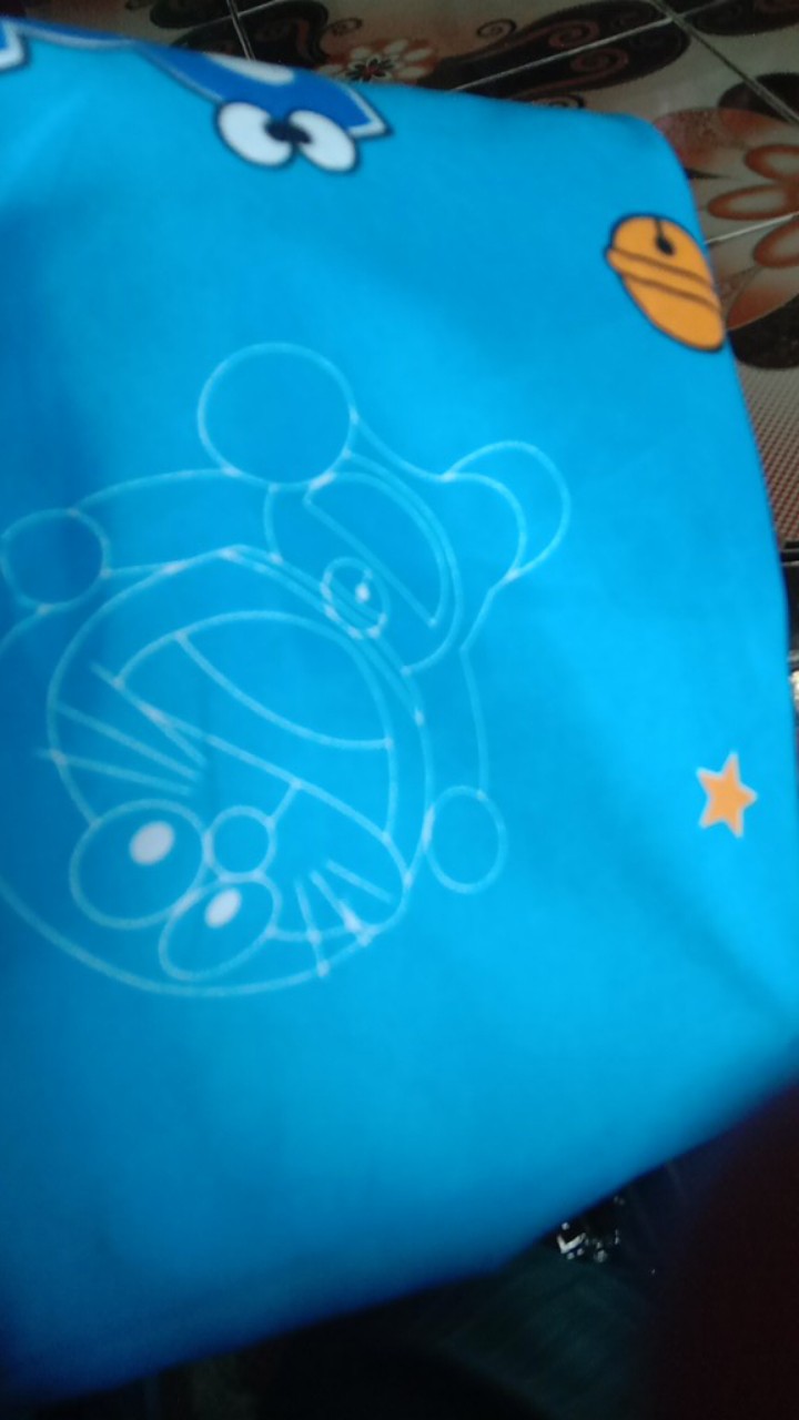 Sarung Bantal Karakter Lucu Banget