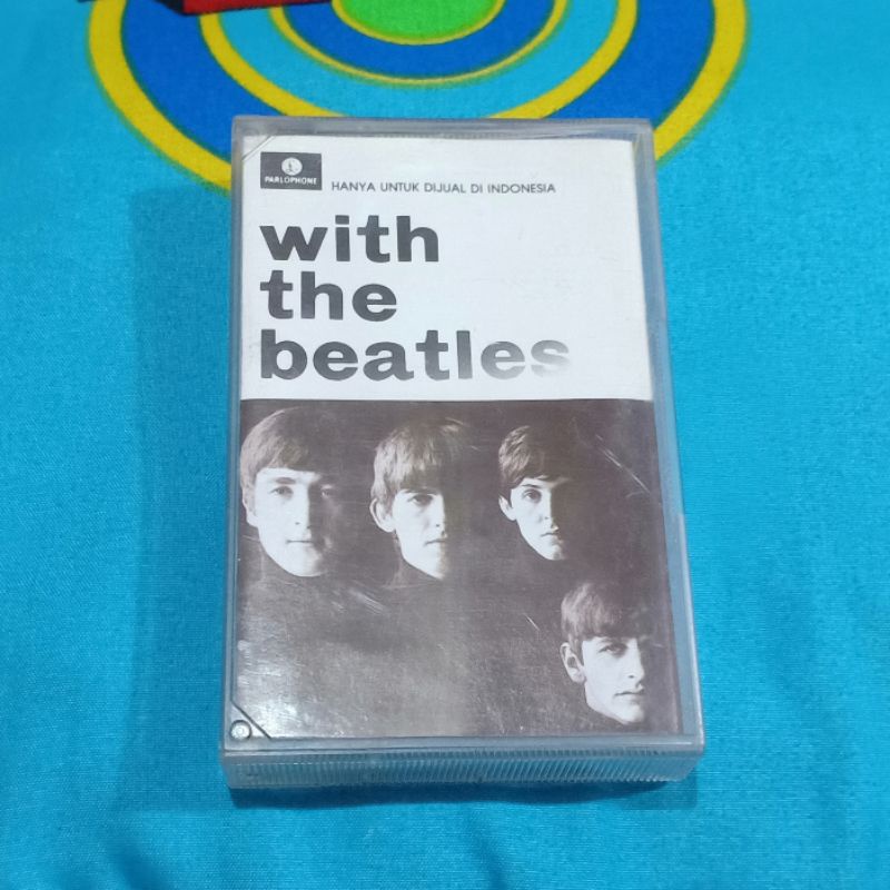 kaset pita THE BEATLES With the