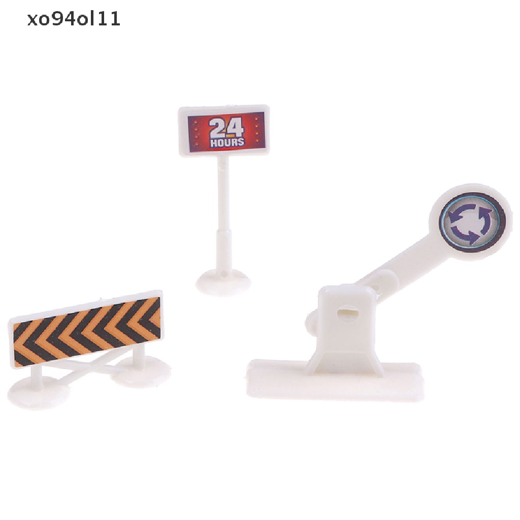 Xo Mainan puzzle Lampu Lalu Lintas urban 11.5cm Dengan Musik Untuk Anak