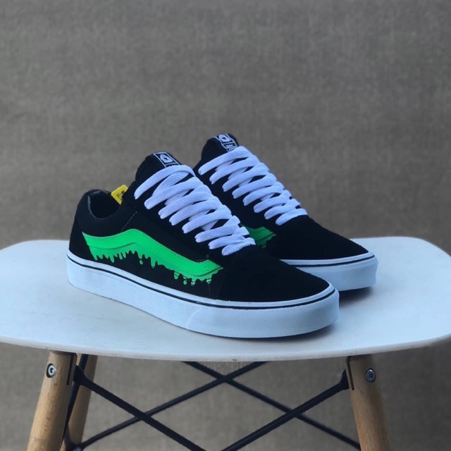 VANS OLDKSOOL MAGICAL MOSH MISFITS GREEN