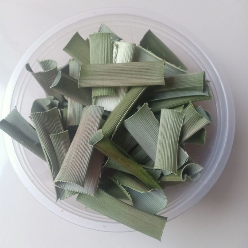 

daun pandan kering 10gr