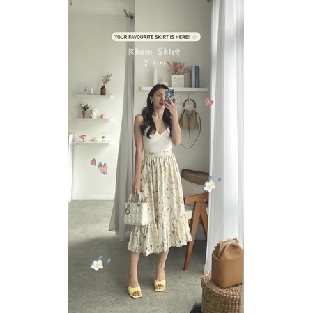 Oudre Kkum skirt in cream size SM