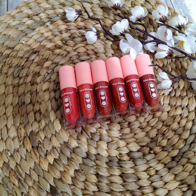 LIPGLOSS VELVET KISS BEAUTY / LIPGLOSS KOREA