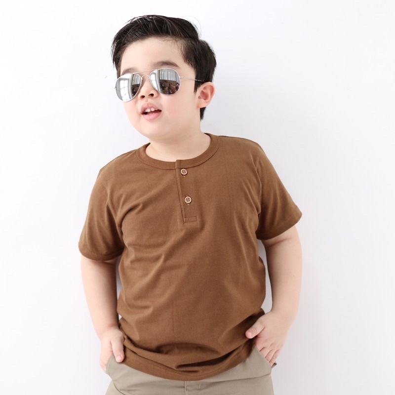 Yobebee Kaos Basic Tee Polos Anak Laki Laki Usia 2 4 6 8 10 Tahun Kaos Henley Kancing Model Tangan Pendek Baju Atasan Kids Cotton Combat Lembut Strech Boy Tee Shirt Model Casual Santai Kaos Anak Cowok Cewek Unisex Perempuan