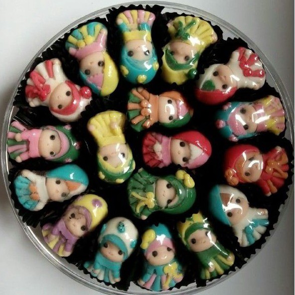 

Coklat Lebaran Karakter Muslimah (MS) 370gram Coklat Mezem