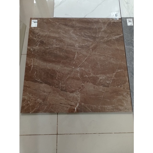 GRANIT SERANITY EMPERIUM BROWN 80x80 KW1