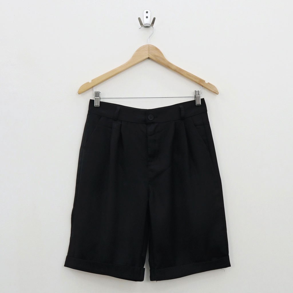 Belen short pants - Thejanclothes