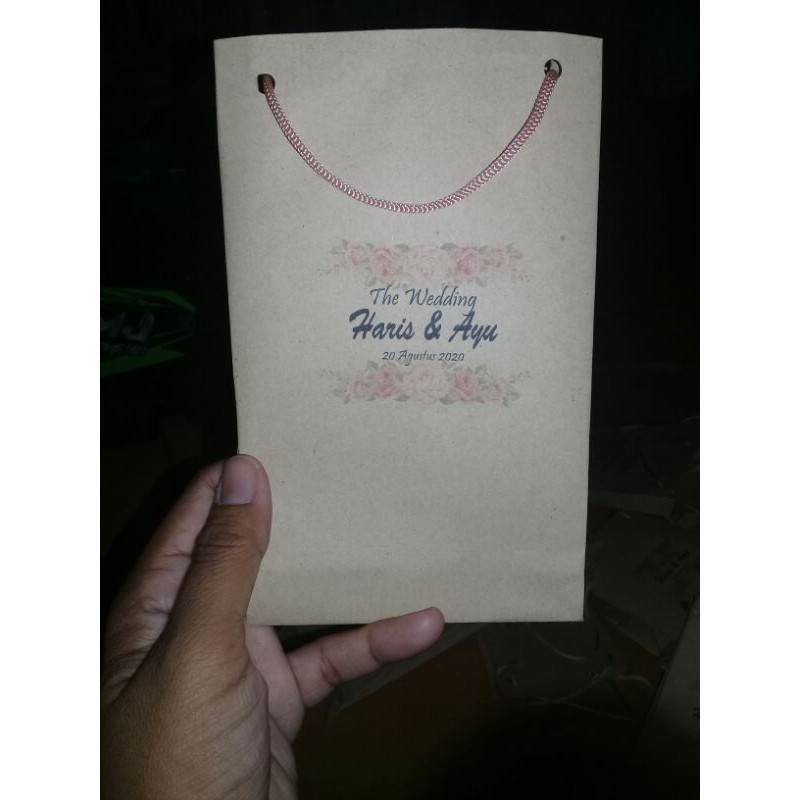 

paper bag souvenir dan skin care