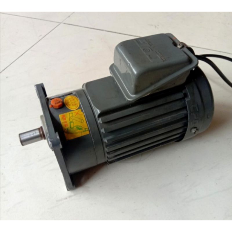 Induction Motor Ac Gearbox 220V Ratio 1 : 20 1/4HP Single Phase