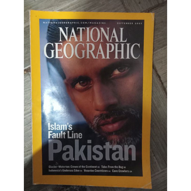 majalah National geographic ORI bekas English