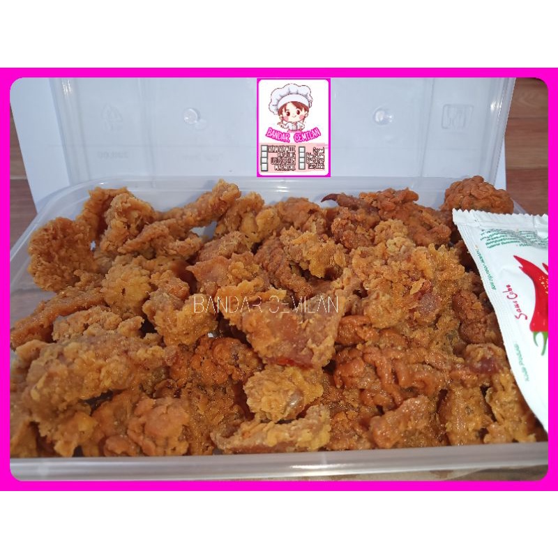 

Kulit Ayam Crispy kemasan box 500ml