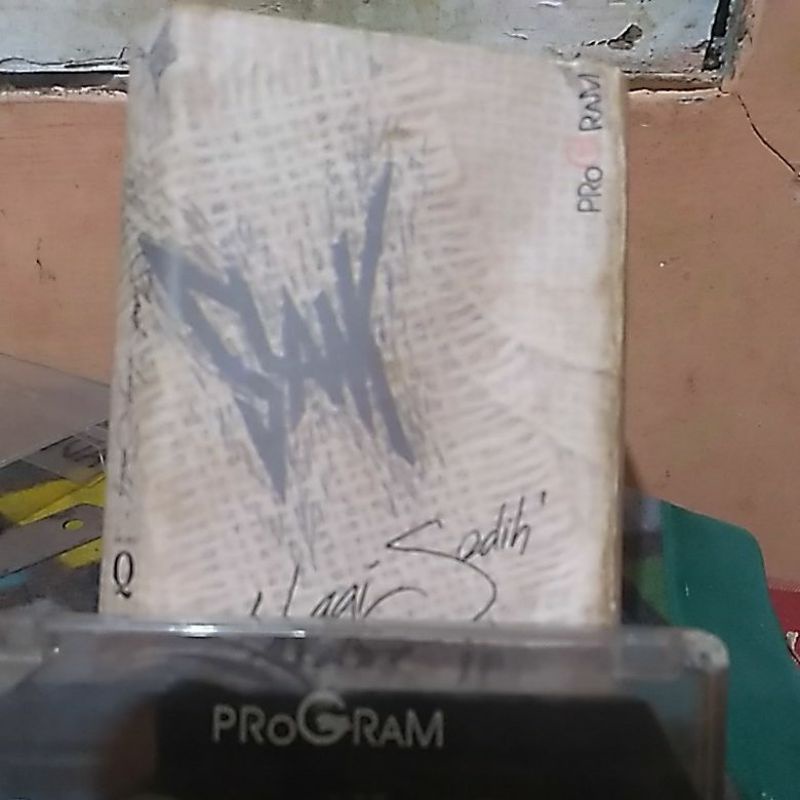 kaset slank lagi sedih
