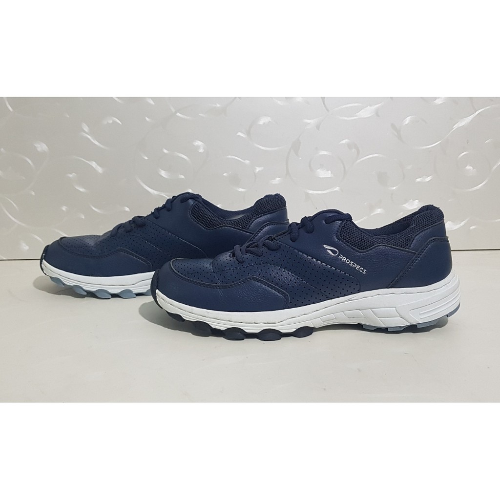 Sepatu Prospecs - Size 40 sd 41 - Original 100 % - Scd