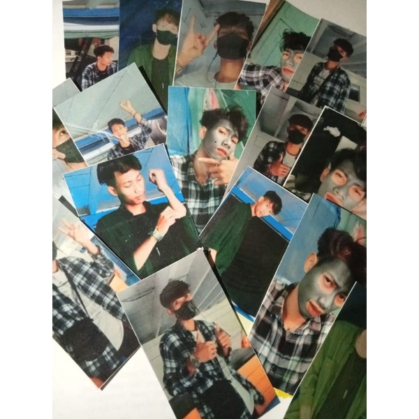 

Stiker Foto