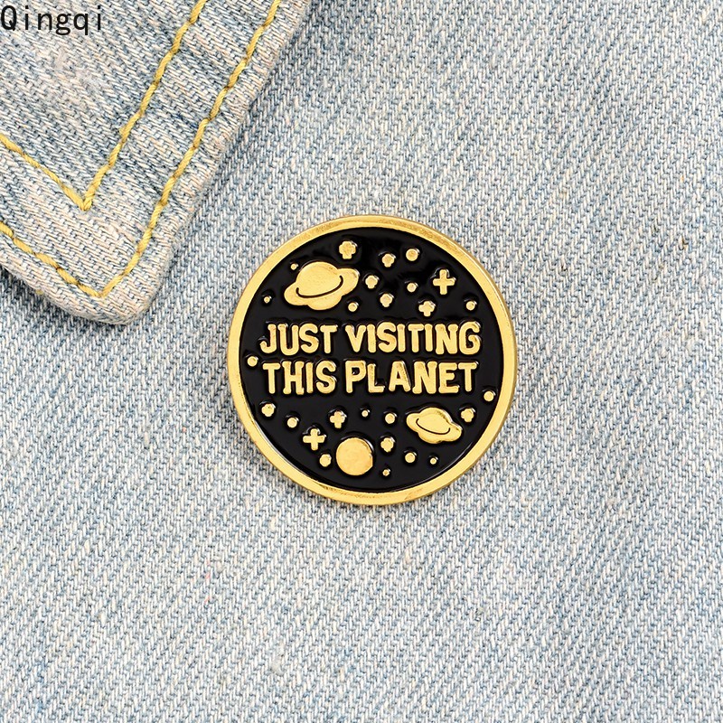 Bros Pin Enamel Desain Planet Luar Angkasa Untuk Hadiah