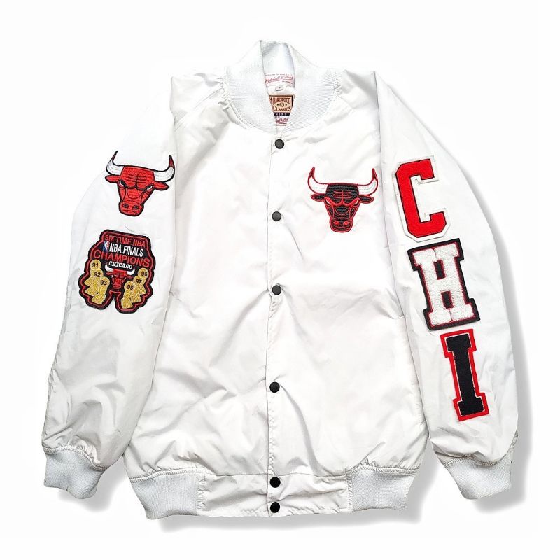 JAKET BOMBER VARSITY CHICAGO BULLS HIGH HIGH QUALITY CASUAL HYPE FASHION PRIA