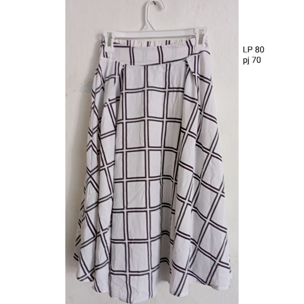 rok wanita dws-2