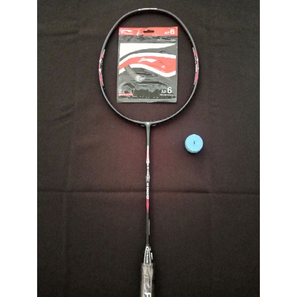 Raket PROACE Sniper 2000 siap pakai