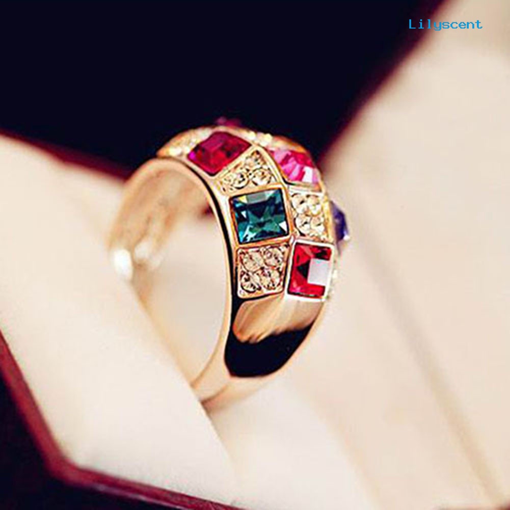 Ls Cincin Wanita Bahan Alloy Warna Gold Hias Berlian Imitasi Untuk Pesta Cocktail