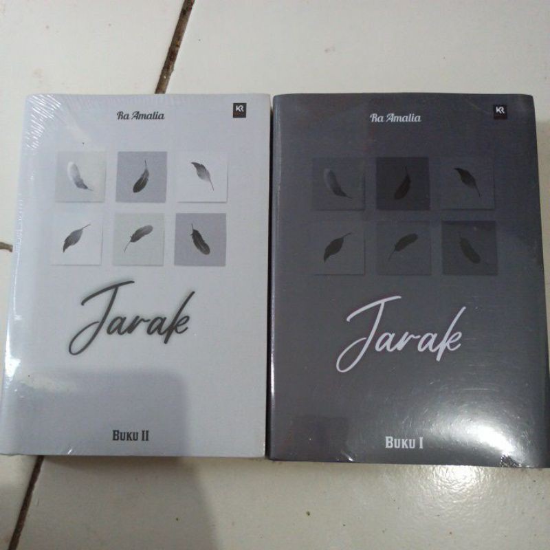 Novel Jarak by Ra Amalia