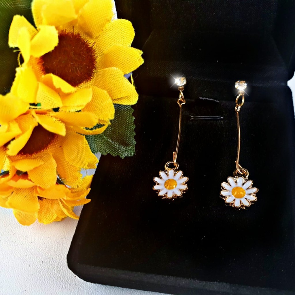 Anting Model Bunga Matahari Daisy Sun Earrings