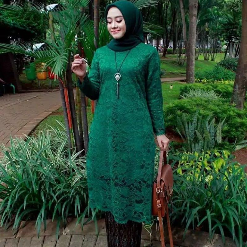 IndahKebaya | SET PAKAIAN KEBAYA TUNIK BRUKAT MODERN / BROKAT JUMBO MUSLIM / BAJU UNTUK KONDANGAN PESTA MURAH KWALITAS  / WARNA HITAM / HIJAU / COKSU MOCCA / SILVER / DUSTY