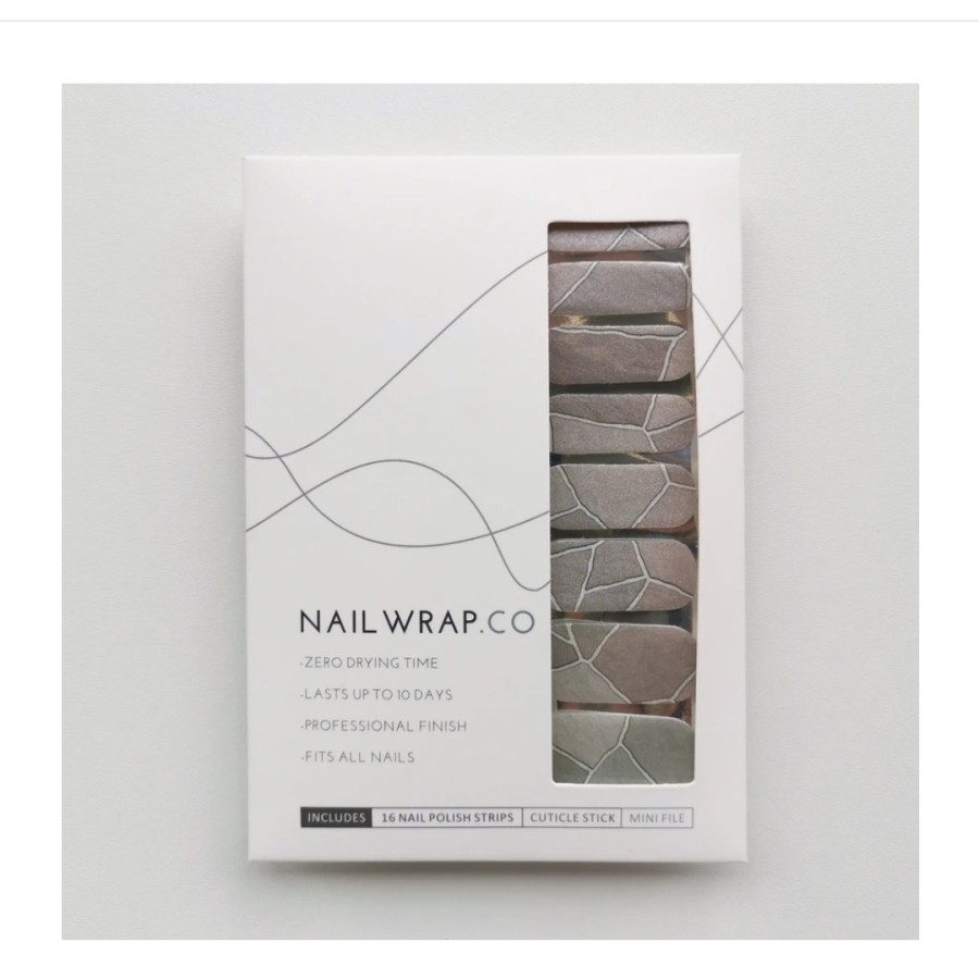 Nail art - stepping stone